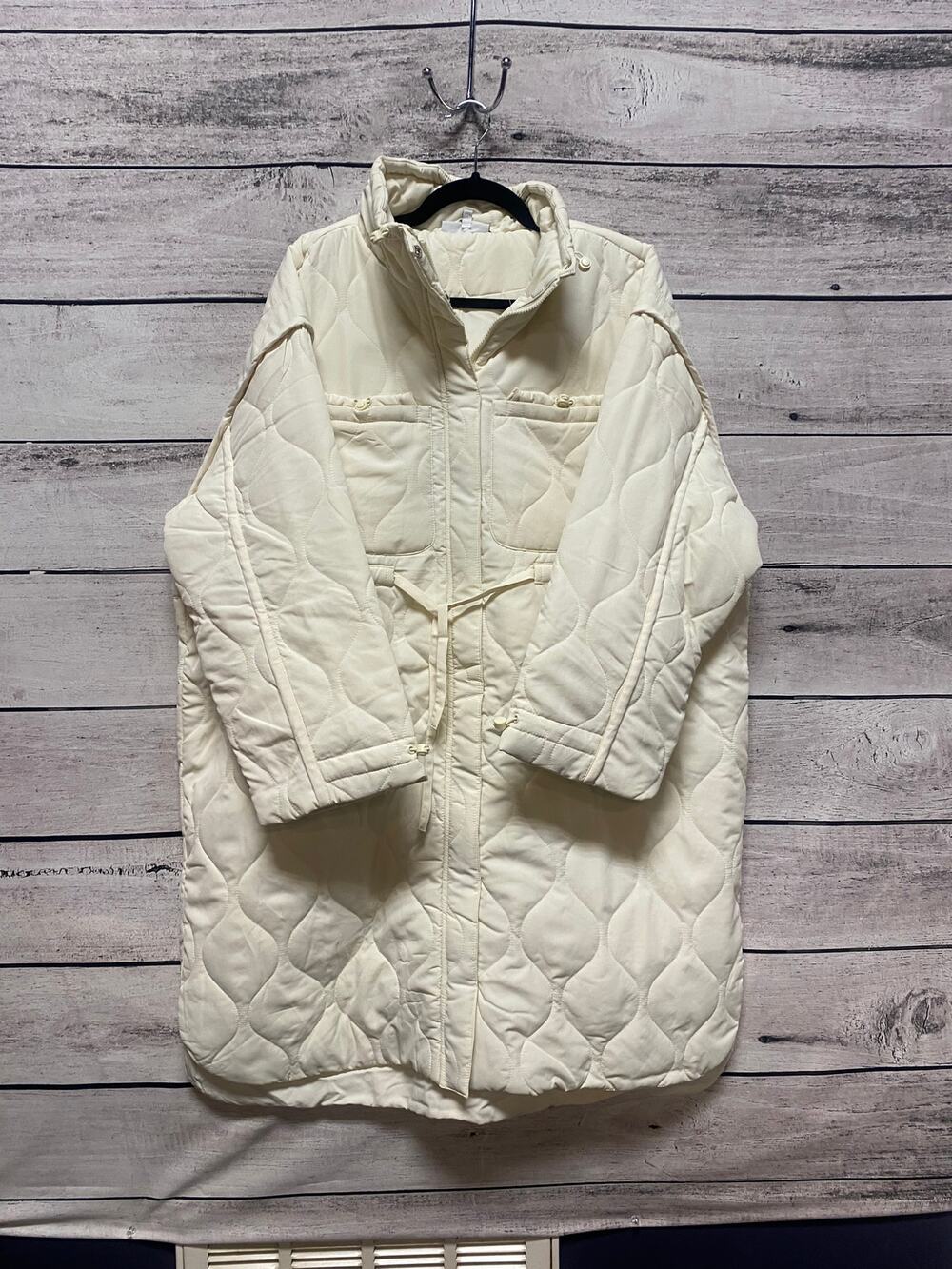 NWOT - Motherhood Maternity Quilted Puffer Jacket - L